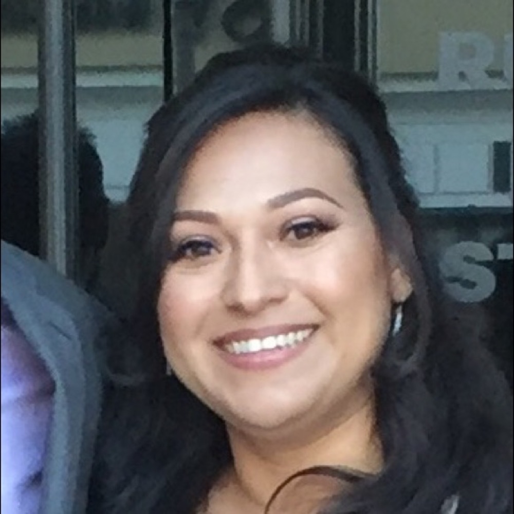 Meet your Posher, Sira